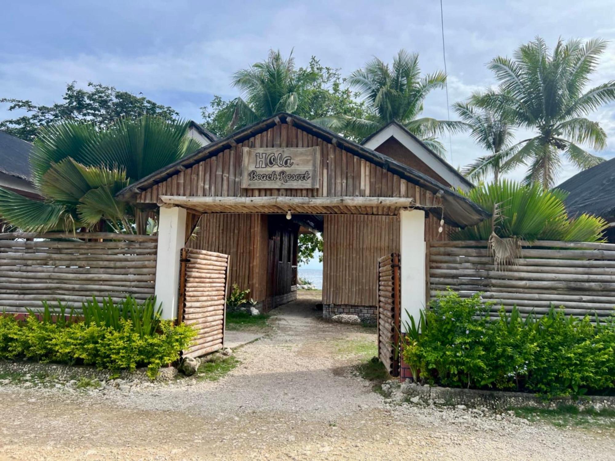 Hola Beach Resort Siquijor Exterior foto
